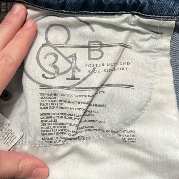 Foster boyfriend high rise jean shorts - Picture 3 of 4